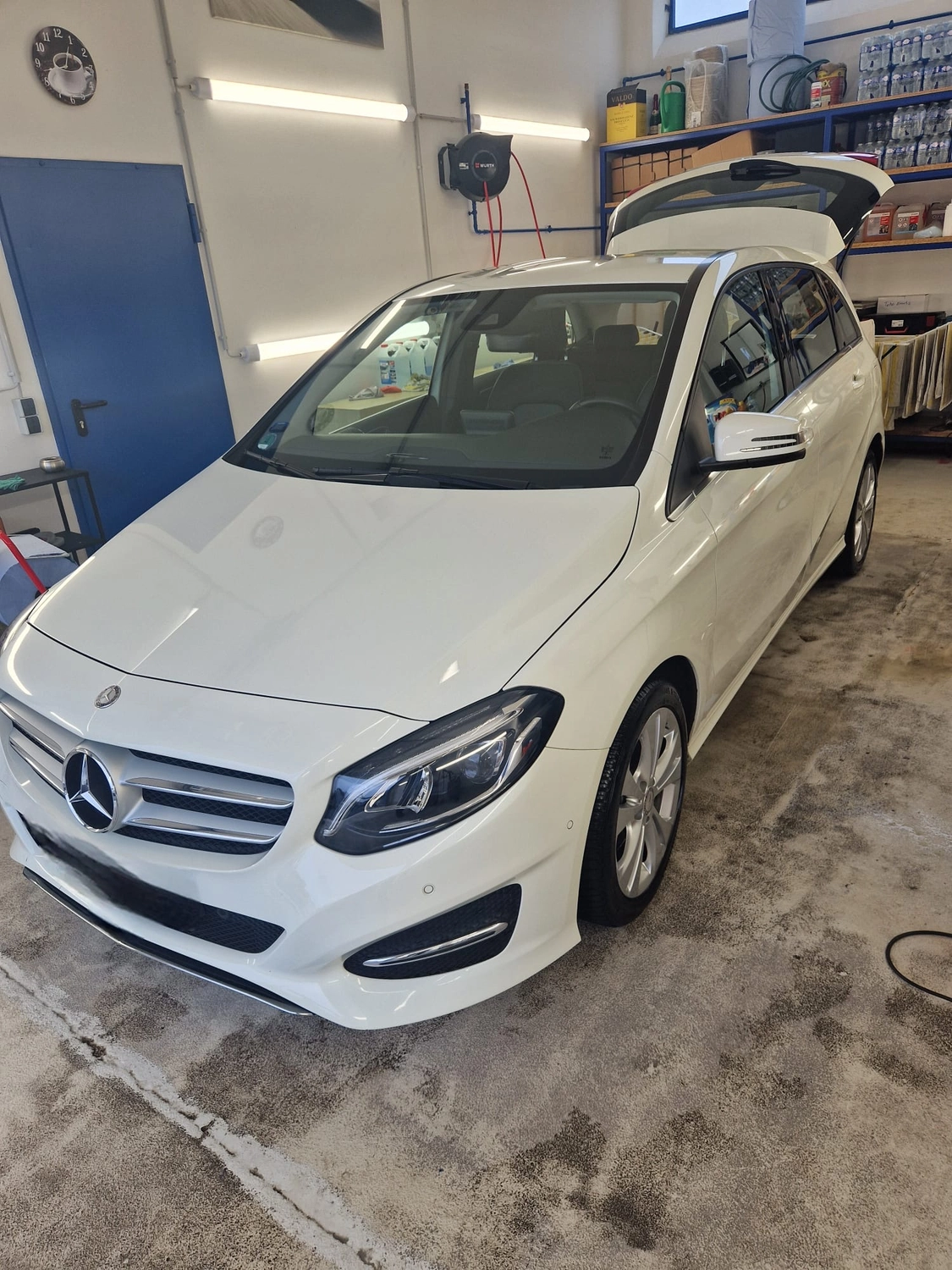 Probst Carwash GmbH - Autowaschanlage mit Bistro - Auto